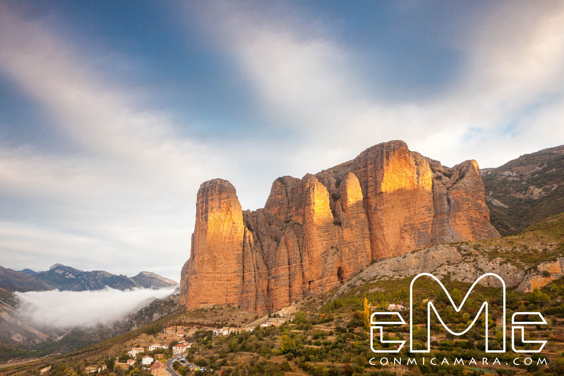 Mallos de Riglos Mallos de Riglos, La Hoya, Huesca